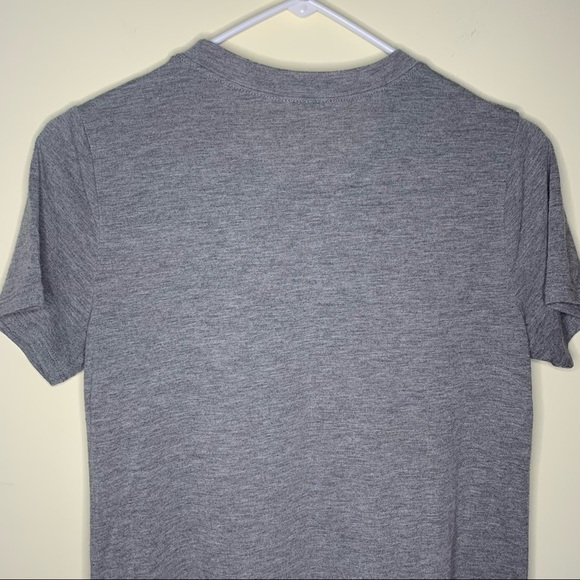 Disney Minnie Mouse Gray Tee Shirt Small - Picture 4 of 5